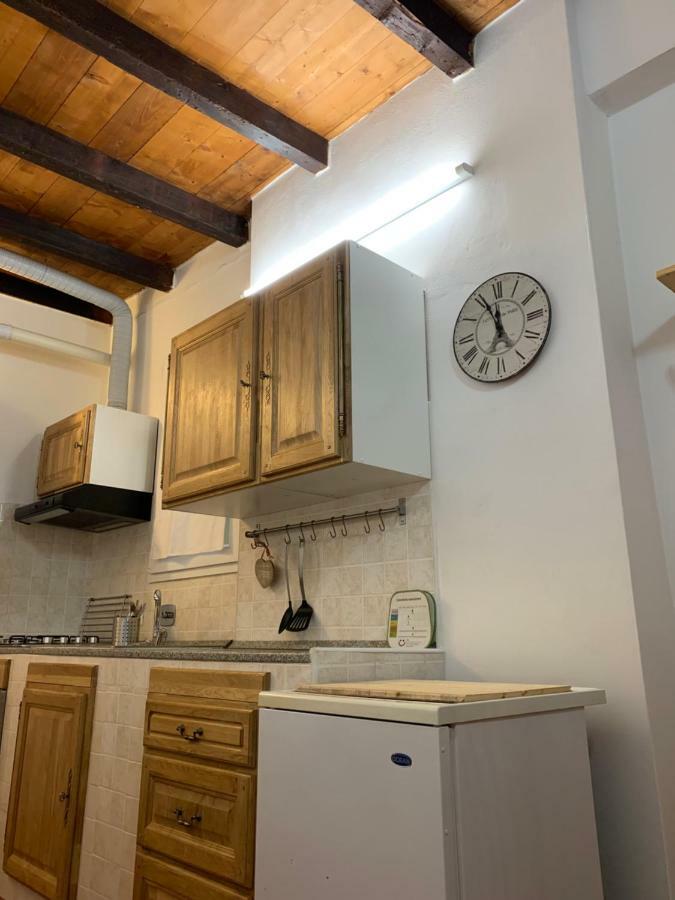 Whouse Suite Apartment Mirasole بولونيا المظهر الخارجي الصورة