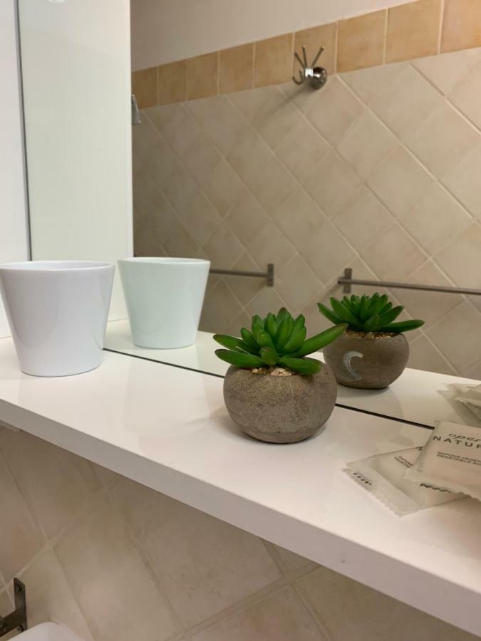 Whouse Suite Apartment Mirasole بولونيا المظهر الخارجي الصورة