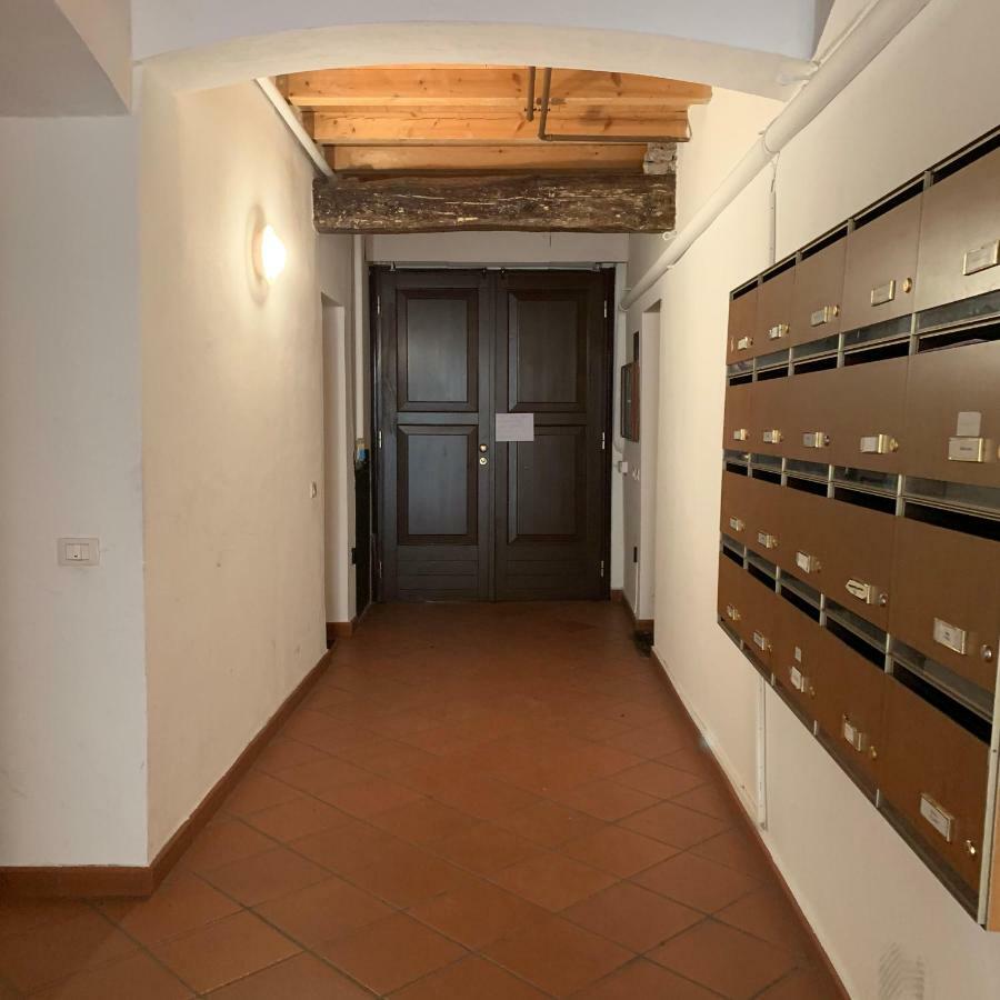 Whouse Suite Apartment Mirasole بولونيا المظهر الخارجي الصورة