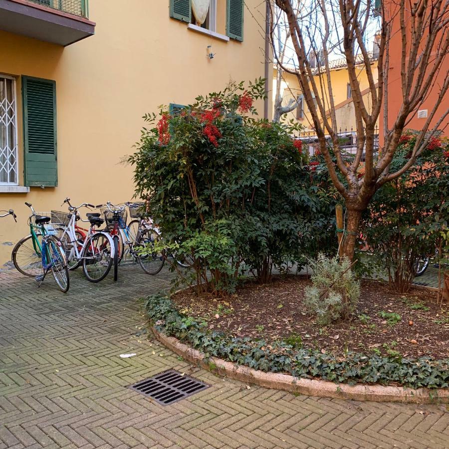 Whouse Suite Apartment Mirasole بولونيا المظهر الخارجي الصورة