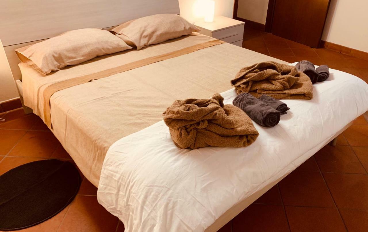 Whouse Suite Apartment Mirasole بولونيا المظهر الخارجي الصورة