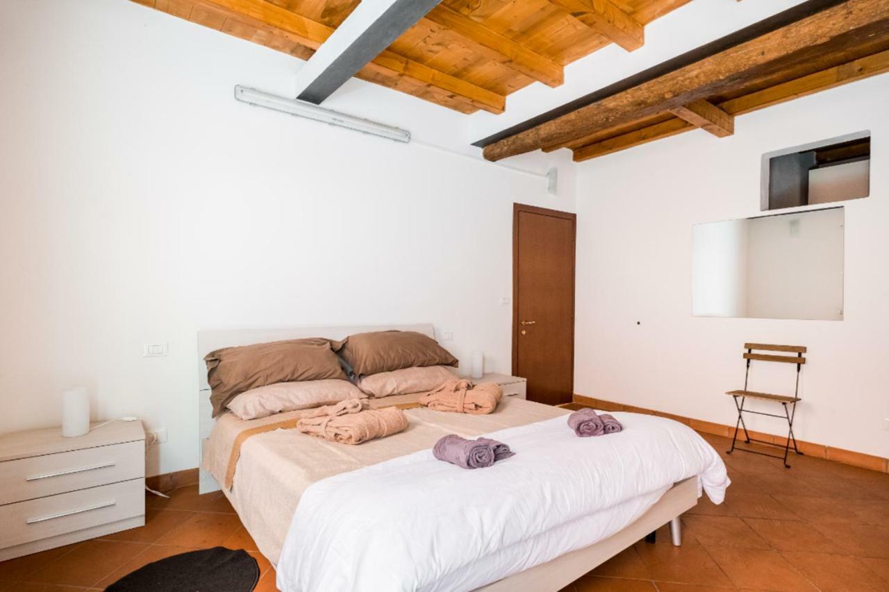 Whouse Suite Apartment Mirasole بولونيا المظهر الخارجي الصورة