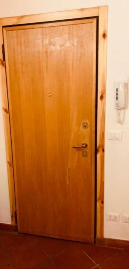 Whouse Suite Apartment Mirasole بولونيا المظهر الخارجي الصورة