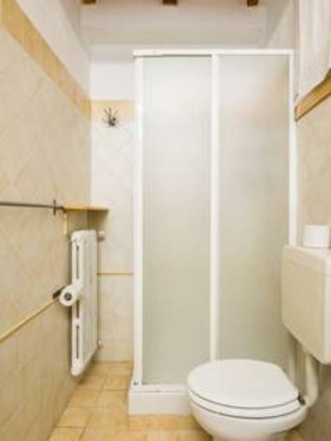 Whouse Suite Apartment Mirasole بولونيا المظهر الخارجي الصورة