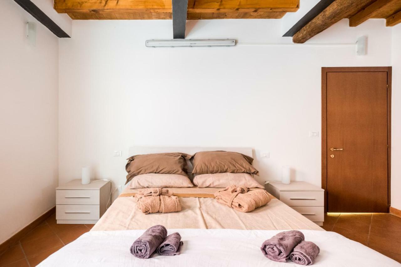 Whouse Suite Apartment Mirasole بولونيا المظهر الخارجي الصورة